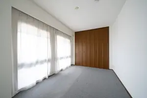 グローサス朝霞台