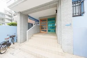 セザール横浜仲町台