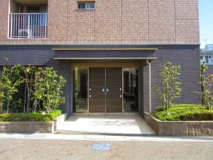 サーパス自由ヶ丘