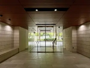 ザ・グランアルト栄