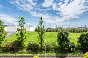 プレシス浮間舟渡駅前