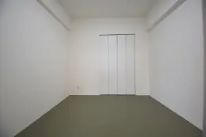 プルミエール勝川２