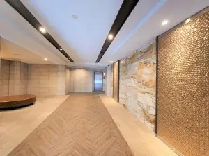 プレサンスロジェ西宮北口門前町テラス