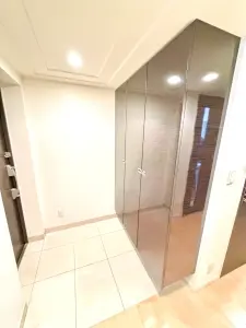 クリーンリバーフィネス元町グランスクエア　ウエストコート