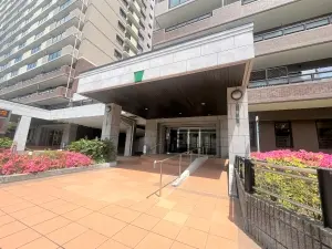 緑ウイングのエントランス