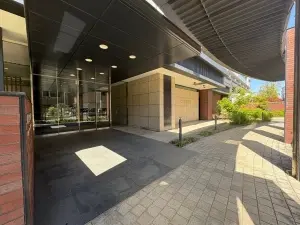 アトラスタワー本郷駅前