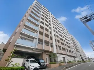 パーク・サンリヤン名島