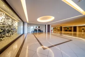 ＴＨＥ　ＴＯＹＯＳＵ　ＴＯＷＥＲ