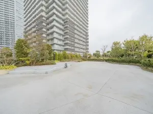 Ｗ　Ｃｏｍｆｏｒｔ　Ｔｏｗｅｒｓ　ＷＥＳＴ