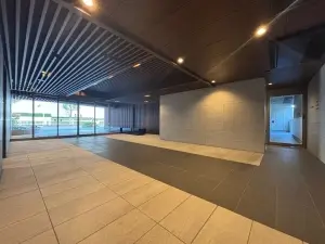 プレミスト茶屋ヶ坂駅前