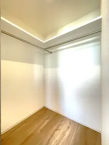 ファインスクェア明大前