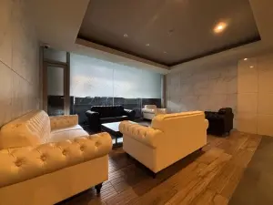 プレサンスグラン丸の内