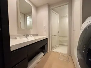 キャピタルマークタワー