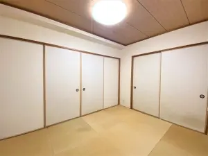 オーラム中島