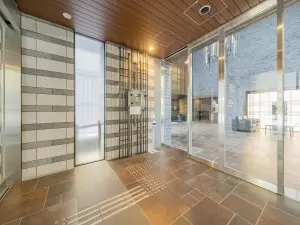 ＴＨＥ　ＴＯＷＥＲ　ＫＯＩＳＨＩＫＡＷＡ