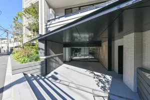 クレヴィア三軒茶屋