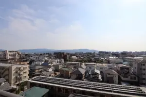 アーサー井尻ウェルステージ