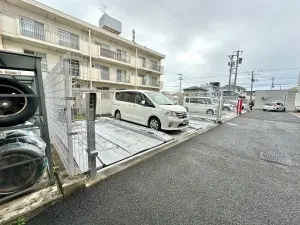 プラウド南小泉