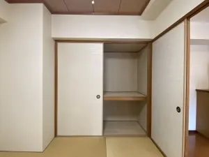 オーラム中島