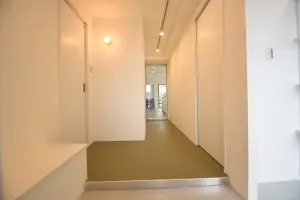 プルミエール勝川２