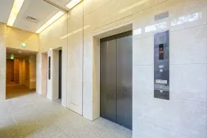 セントラルガーデンタワー