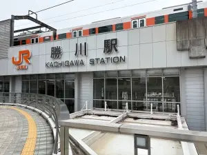 ローレルコート勝川駅前
