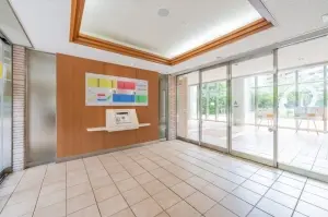 ライオンズマンションセントワーフ横濱