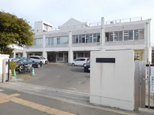 ライオンズヒルズ台原森林公園