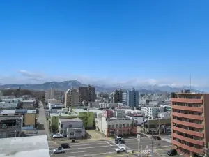 ハウスオブリザ月寒中央