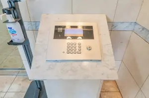 ファミールヒルズ哲学堂公園