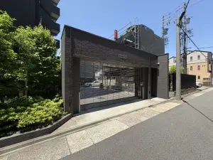 プレサンスグラン泉