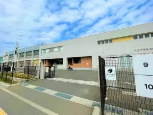 ルネス・ファイ六丁の目南町公園