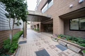 谷塚コリーナ・ライオンズタワー谷塚