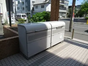 敷地内ゴミ置き場