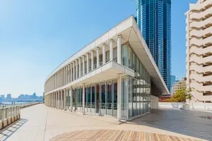 ＴＨＥ　ＴＯＫＹＯ　ＴＯＷＥＲＳ　ＳＥＡ　ＴＯＷＥＲ