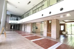 ライオンズマンションセントワーフ横濱
