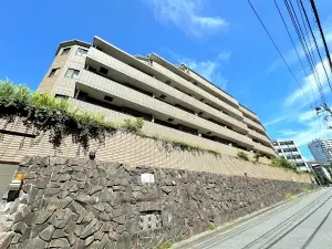 ライオンズガーデン初台