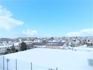 ハウスオブリザ月寒中央
