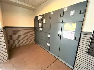 グローリオ西新井