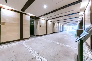 クロスエアタワー