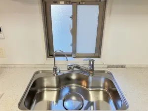 窓付のシンク