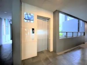 プレサンスロジェ上前津駅前２