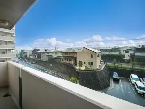 パーク・サンリヤン名島