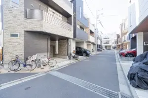 横浜市港北区綱島東六丁目戸建