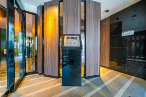 コノエ本郷三丁目