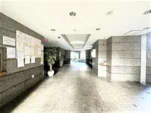 ライオンズヒルズ泉中央