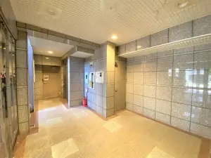 オーラム中島