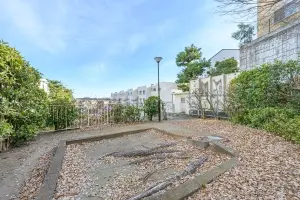 藤沢太平台ハイツ２号棟