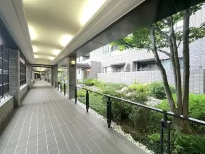 レールシティ甲子園口
