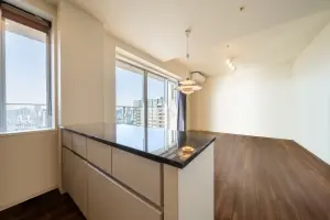 ＴＨＥ　ＴＯＹＯＳＵ　ＴＯＷＥＲ